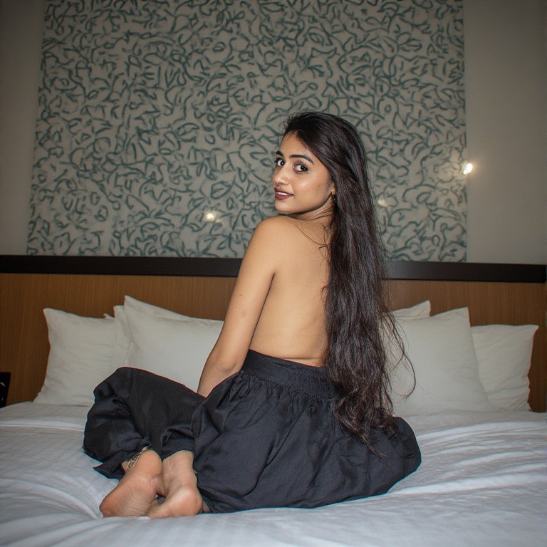 Meera Escort